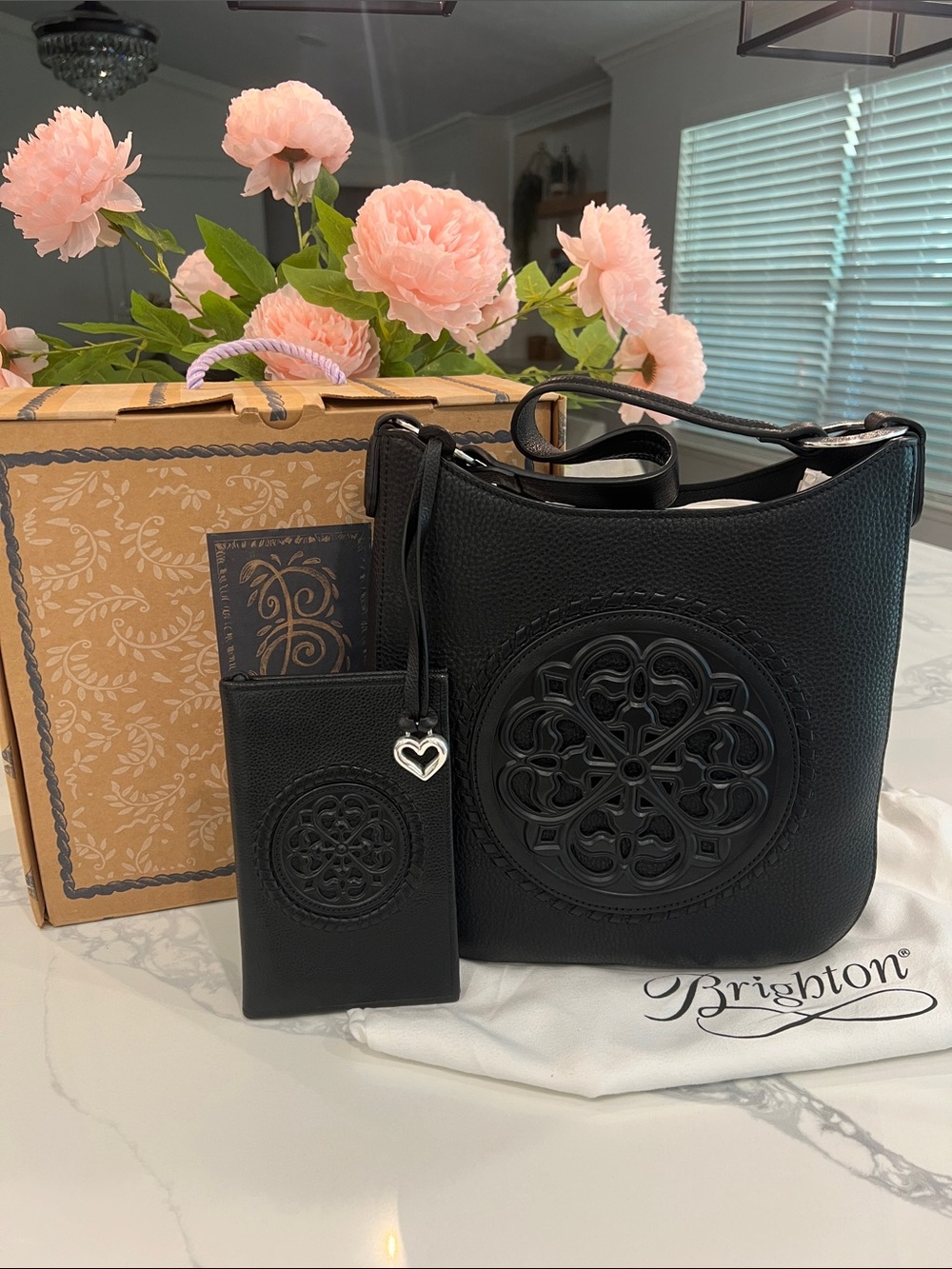 BRIGHTON FERRARA  BAG &  FOLIO WALLET